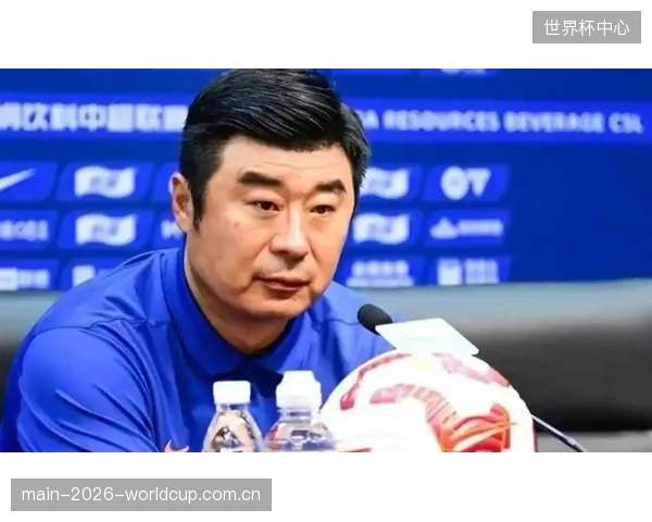 山东泰山夏窗补强或受限制,内部挖潜将是韩鹏团队的主要任务。 山东泰山夏窗补强或受限制,内部挖潜将是韩鹏团队的主要任务。